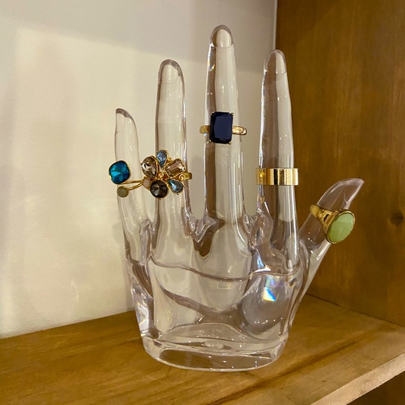 Flower Ring - Picture 1 of 3